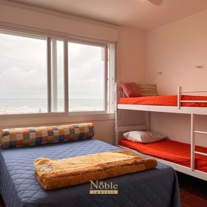 Apartamento com 150m², 3 dormitórios, 1 suíte, 2 vagas no Pousada do Sol em Torres para Comprar