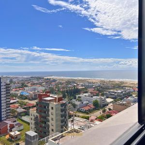 Apartamento com 84m², 2 dormitórios, 1 suíte, 1 vaga no Verano em Torres para Comprar