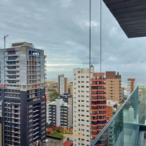 Apartamento com 109m², 3 dormitórios, 1 suíte, 2 vagas no Urban em Torres para Comprar