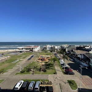 Apartamento com 236m², 4 dormitórios, 1 suíte, 1 vaga no Panorama em Torres para Comprar