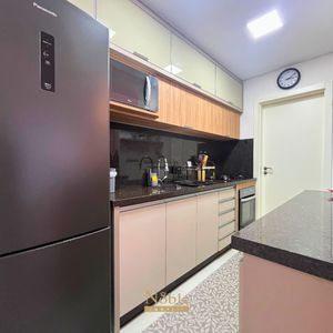 Apartamento com 84m², 2 dormitórios, 1 suíte, 1 vaga no Vesta em Torres para Comprar