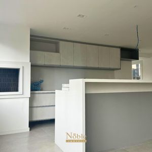 Apartamento com 126m², 3 dormitórios, 1 suíte, 2 vagas no Capadócia em Torres para Comprar