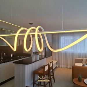 Apartamento com 77m², 2 dormitórios, 1 suíte, 2 vagas no Maui Residencial em Torres para Comprar