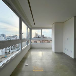 Apartamento com 166m², 2 dormitórios, 2 suítes, 2 vagas no La Vistara em Torres para Comprar