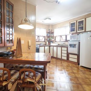 Apartamento com 123m², 3 dormitórios, 1 suíte, 1 vaga no Antares em Torres para Comprar