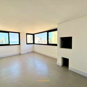 Apartamento com 78m², 2 dormitórios, 1 suíte, 1 vaga no Vista Mare em Torres para Comprar