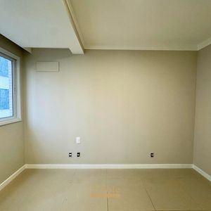 Apartamento com 79m², 2 dormitórios, 1 suíte, 1 vaga no Murano em Torres para Comprar