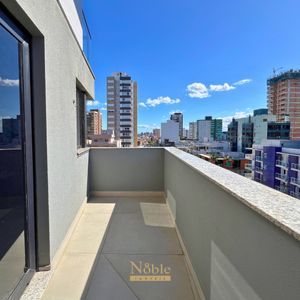 Apartamento com 110m², 3 dormitórios, 1 suíte, 2 vagas no Più Belle Residencial em Torres para Comprar