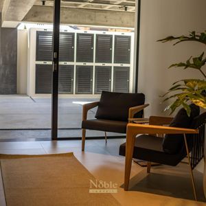 Apartamento com 74m², 2 dormitórios, 1 suíte, 2 vagas no Essenza em Torres para Comprar