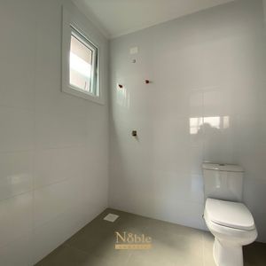 Apartamento com 160m², 2 dormitórios, 1 suíte, 1 vaga no Residencial Acrópole em Torres para Comprar