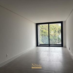 Apartamento com 87m², 2 dormitórios, 2 suítes, 2 vagas no Aura em Torres para Comprar
