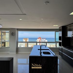 Apartamento com 123m², 3 dormitórios, 2 suítes, 2 vagas no Lê Classic em Torres para Comprar