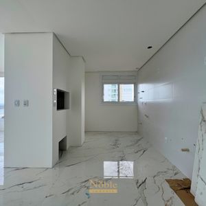 Apartamento com 120m², 3 dormitórios, 3 suítes, 2 vagas no La Vistara em Torres para Comprar