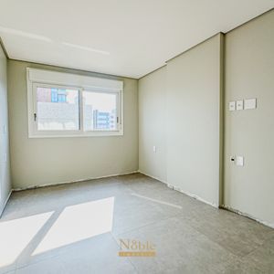 Apartamento com 114m², 3 dormitórios, 1 suíte, 1 vaga no Titanium em Torres para Comprar