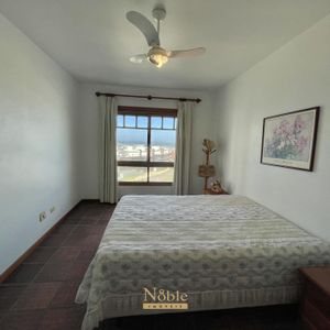 Apartamento com 186m², 3 dormitórios, 1 suíte, 2 vagas no Debret em Torres para Comprar