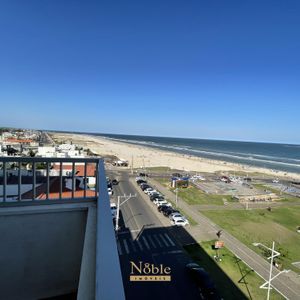 Apartamento com 236m², 4 dormitórios, 1 suíte, 1 vaga no Panorama em Torres para Comprar