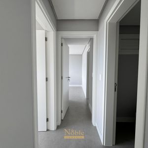 Apartamento com 90m², 2 dormitórios, 2 suítes, 2 vagas no Maui Residencial em Torres para Comprar