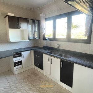 Apartamento com 140m², 3 dormitórios, 1 suíte, 1 vaga no Edificio Clezar em Torres para Comprar