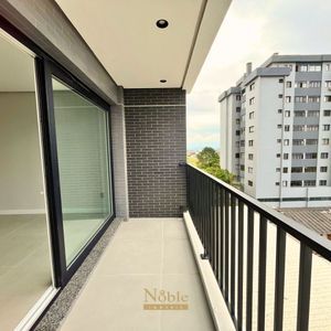 Apartamento com 91m², 2 dormitórios, 2 suítes, 2 vagas no Toronto em Torres para Comprar