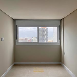 Apartamento com 107m², 2 dormitórios, 2 suítes, 2 vagas no Ibiza em Torres para Comprar