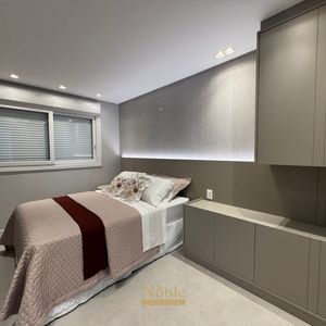 Apartamento com 102m², 3 dormitórios, 1 suíte, 2 vagas no Maui Residencial em Torres para Comprar