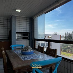 Apartamento com 155m², 3 dormitórios, 1 suíte, 1 vaga no Edificio Villa Itaparica em Torres para Comprar