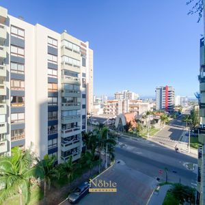 Apartamento com 104m², 3 dormitórios, 1 suíte, 1 vaga no Caribe em Torres para Comprar