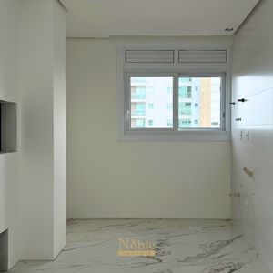 Apartamento com 120m², 3 dormitórios, 3 suítes, 2 vagas no La Vistara em Torres para Comprar