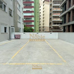 Apartamento com 130m², 3 dormitórios, 1 suíte, 2 vagas no Monterrey em Torres para Comprar