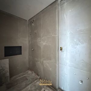 Apartamento com 80m², 2 dormitórios, 1 suíte, 2 vagas no Mirage em Torres para Comprar