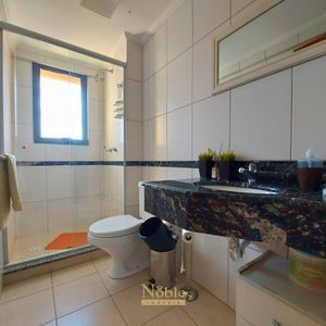 Apartamento com 131m², 3 dormitórios, 1 suíte, 2 vagas no Torre do Sol em Torres para Comprar