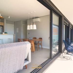 Apartamento com 82m², 2 dormitórios, 1 suíte, 1 vaga no Essenza em Torres para Comprar