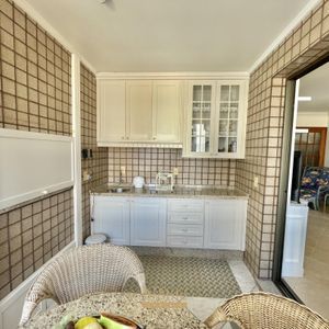 Apartamento com 98m², 3 dormitórios, 1 suíte, 1 vaga no Mar de Flores em Torres para Comprar