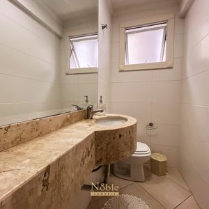 Apartamento com 232m², 4 dormitórios, 4 suítes, 2 vagas no Estevanell em Torres para Comprar