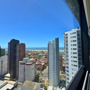 Apartamento com 113m², 3 dormitórios, 1 suíte, 2 vagas no Vista Mare em Torres para Comprar
