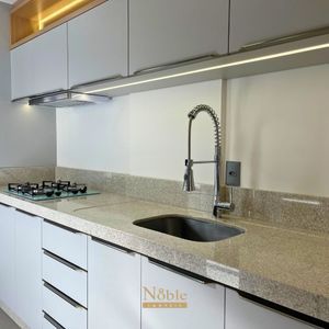 Apartamento com 77m², 2 dormitórios, 2 suítes, 1 vaga no Praça Quatro em Torres para Comprar