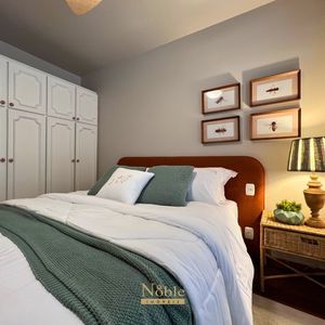 Apartamento com 180m², 3 dormitórios, 1 suíte, 2 vagas no Debret em Torres para Comprar