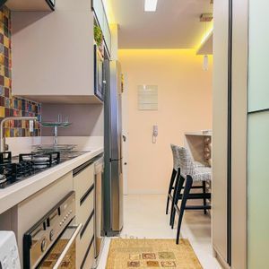 Apartamento com 84m², 2 dormitórios, 1 suíte, 2 vagas no Dom Raphael em Torres para Comprar