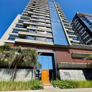 Apartamento com 92m², 2 dormitórios, 2 suítes, 1 vaga no Rosa dos Ventos em Torres para Comprar