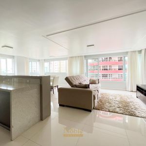 Apartamento com 124m², 3 dormitórios, 3 suítes, 2 vagas no Lê Classic em Torres para Comprar