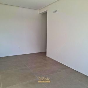 Apartamento com 78m², 2 dormitórios, 2 suítes, 1 vaga no Rosa dos Ventos em Torres para Comprar