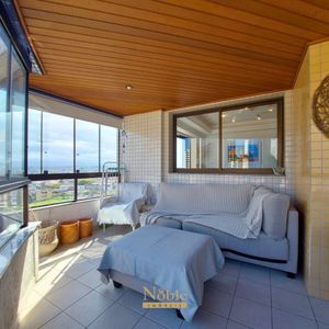 Apartamento com 131m², 3 dormitórios, 1 suíte, 2 vagas no Torre do Sol em Torres para Comprar