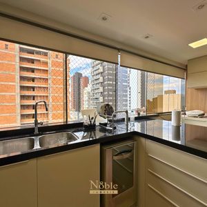 Apartamento com 161m², 4 dormitórios, 4 suítes, 2 vagas no Mare Blu em Torres para Comprar