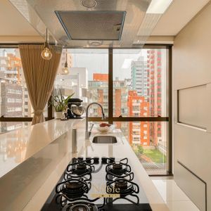 Apartamento com 103m², 3 dormitórios, 3 suítes, 2 vagas no Absoluto em Torres para Comprar