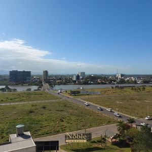 Apartamento com 131m², 3 dormitórios, 1 suíte, 2 vagas no Torre do Sol em Torres para Comprar