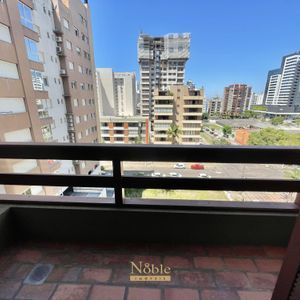 Apartamento com 200m², 4 dormitórios, 4 suítes, 1 vaga no Piazza del Mare em Torres para Comprar