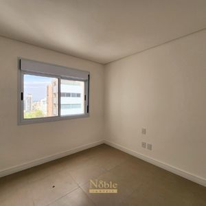 Apartamento com 85m², 2 dormitórios, 1 suíte, 1 vaga no San Pietro em Torres para Comprar