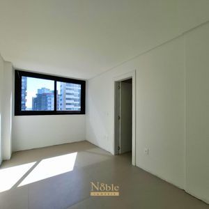 Apartamento com 142m², 3 dormitórios, 3 suítes, 2 vagas no Voga em Torres para Comprar