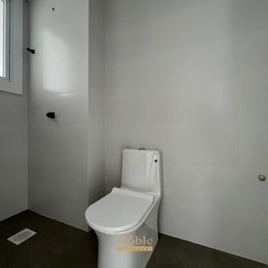 Apartamento com 166m², 2 dormitórios, 2 suítes, 2 vagas no La Vistara em Torres para Comprar