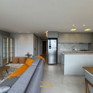 Apartamento com 102m², 3 dormitórios, 1 suíte, 2 vagas no Maui Residencial em Torres para Comprar